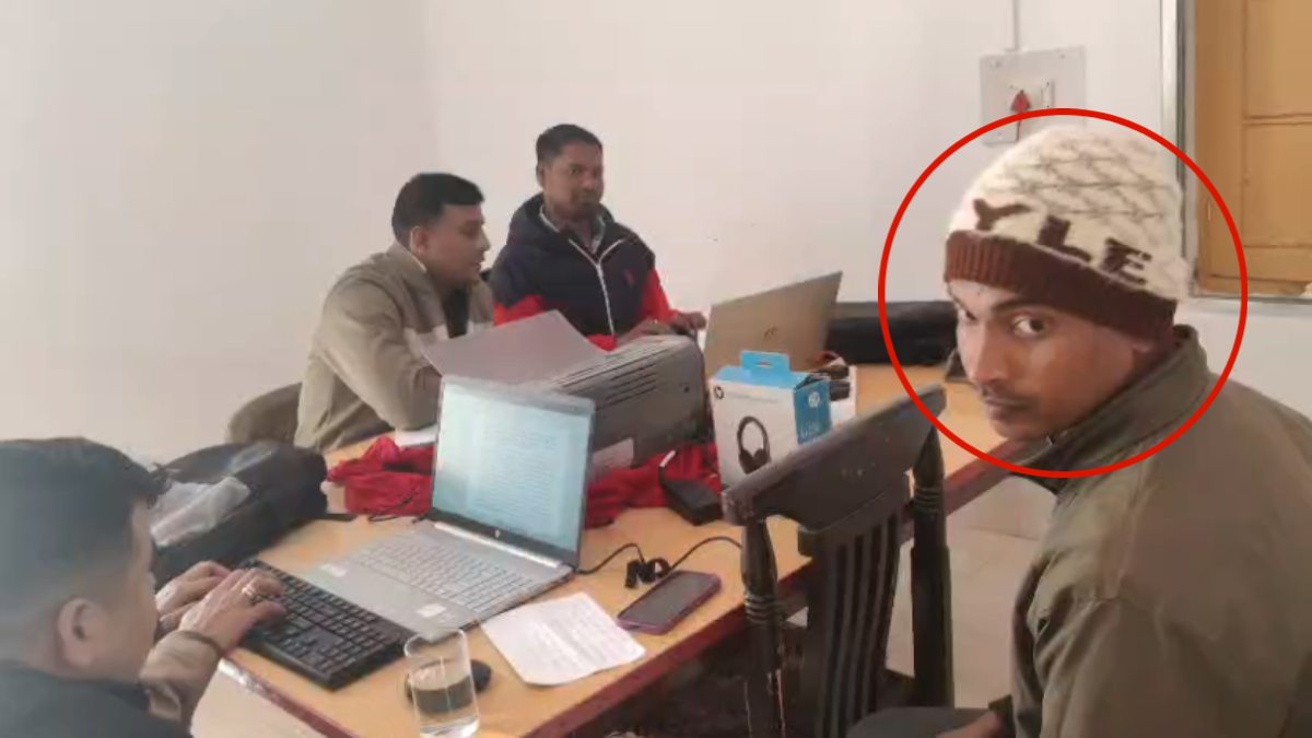 CG Breaking News : ACB की बड़ी कार्रवाई, 25 हजार की रिश्वत लेते तहसील ऑफिस का बाबू गिरफ्तार