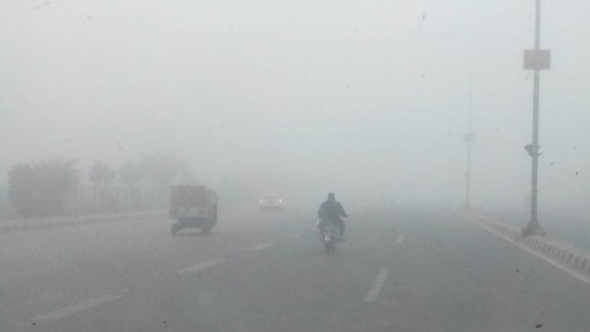 बिहार में फिर बदला मौसम का मिजाज, 5 जिलों में छाया घना कोहरा, विभाग ने जताई बारिश की संभावना