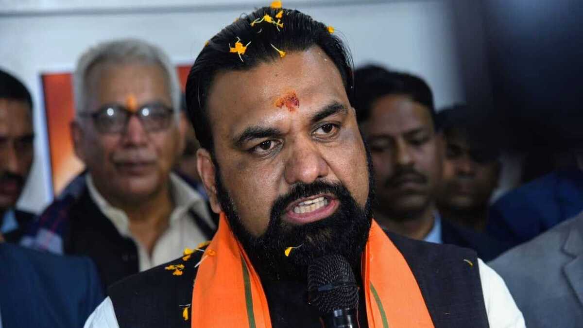 बिहार में औद्योगिक क्रांति की शुरुआत, 10 हजार एकड़ भूमि अधिग्रहण का लक्ष्य, सेमीकंडक्टर फैक्ट्री और आईटी हब से प्रदेश को मिलेगा आर्थिक बल