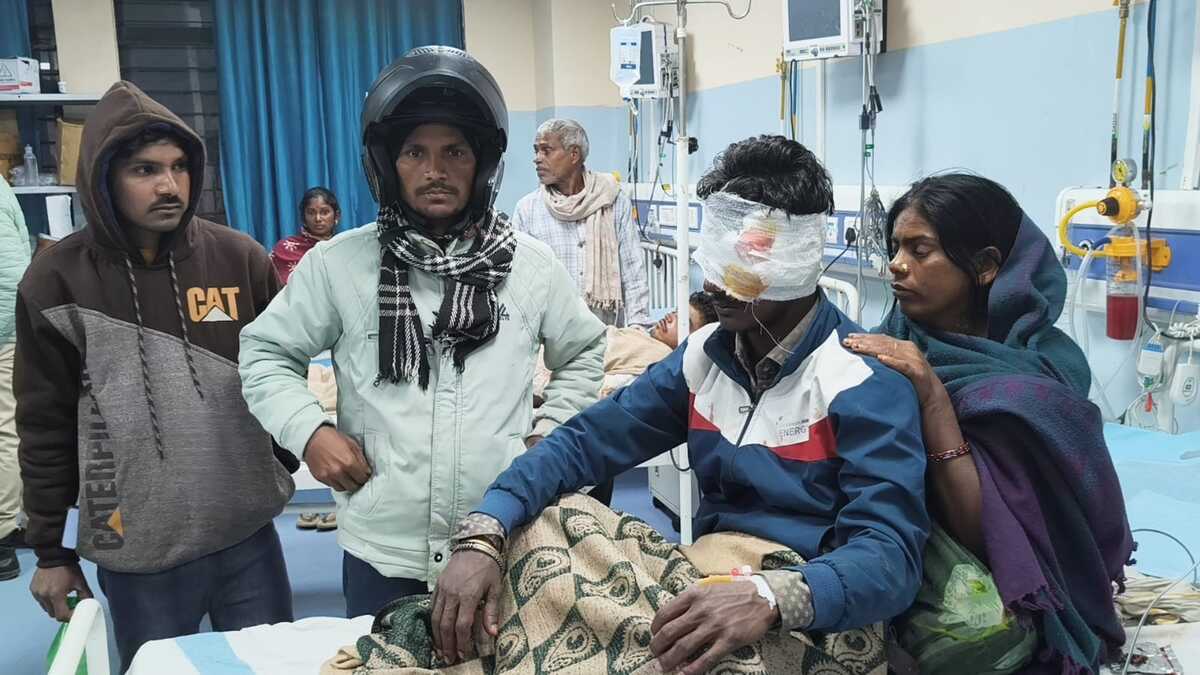 नालंदा में भीषण सड़क हादसा, खड़े ट्रक से टकराई तेज रफ्तार बाइक, दो युवकों की मौत