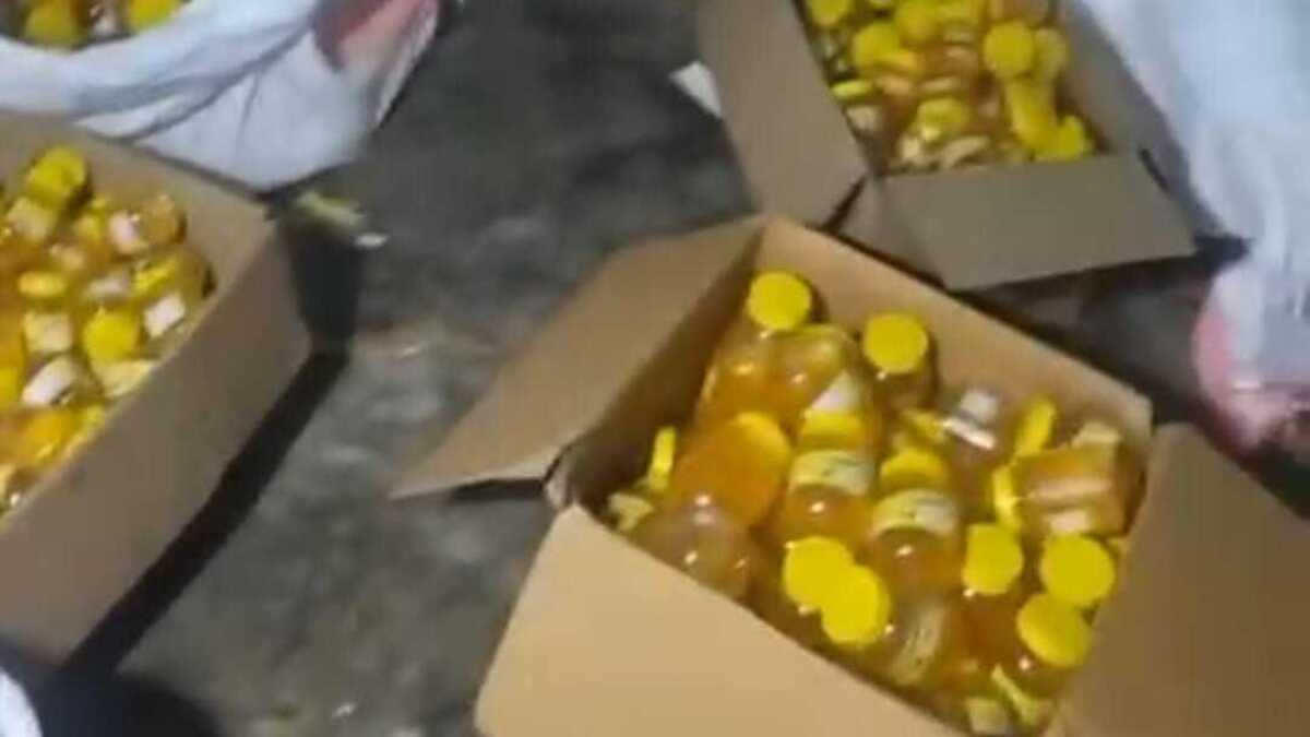 मोतिहारी में नकली तेल-शहद फैक्ट्री का भंडाफोड़, भारी मात्रा में सामान जब्त, आरोपियों की तलाश जारी