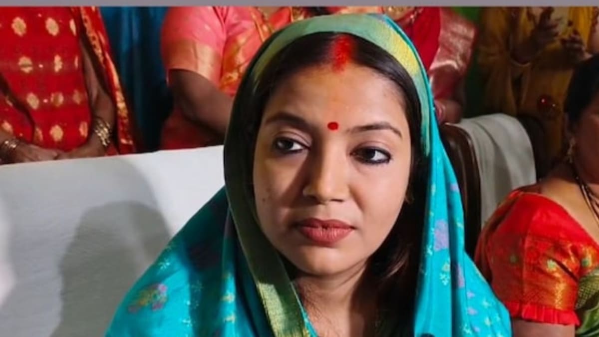 पवन सिंह की तीसरी शादी की चर्चा के बीच पत्नी ज्योति सिंह का भावुक पोस्ट, बोलीं- औरत ही खोती है अपना घर