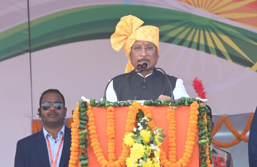 संविधान से विकास तक:  छत्तीसगढ़ ने 25 वर्षों में रचा नया इतिहास, गणतंत्र दिवस पर पढ़िए सीएम साय का संदेश…