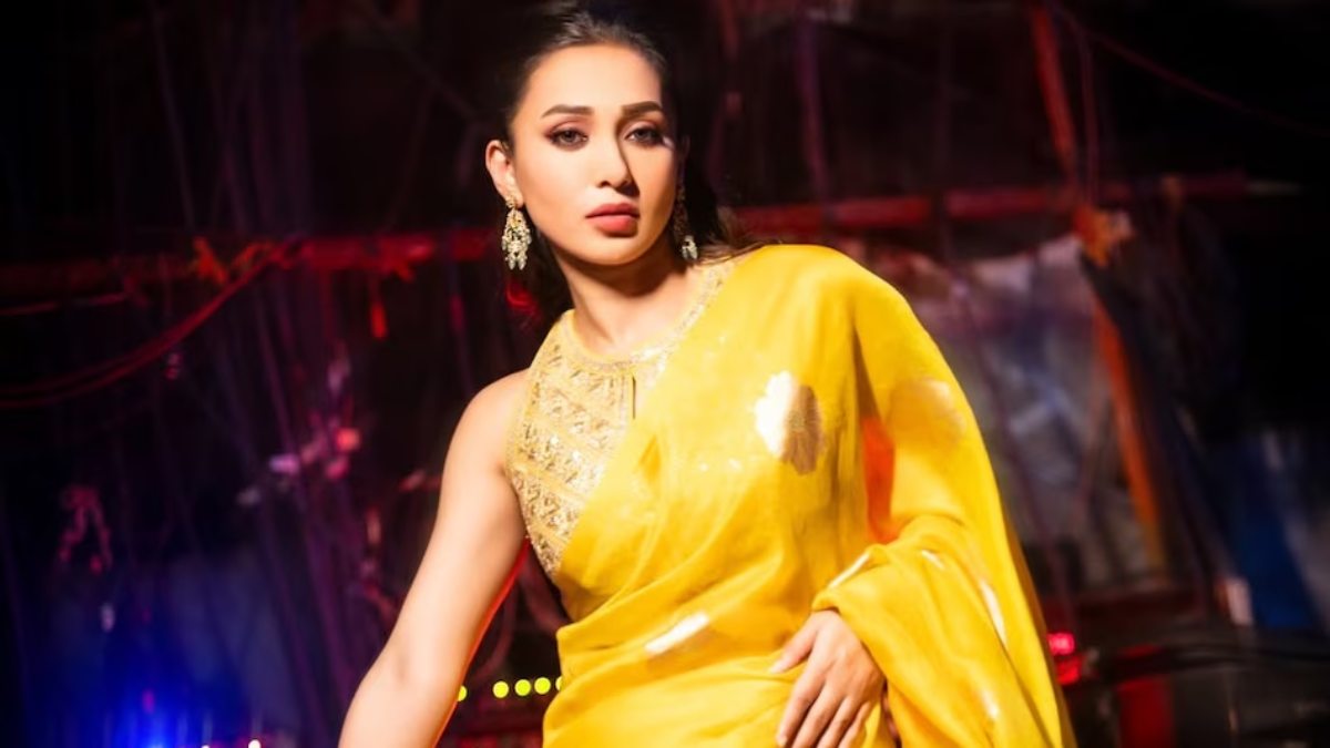 बंगाली एक्ट्रेस और TMC नेता मिमी चक्रवर्ती साथ हुई बदसलूकी, लाइव शो के दौरान आधी रात उत्पीड़न…, पुलिस ने दर्ज की FIR