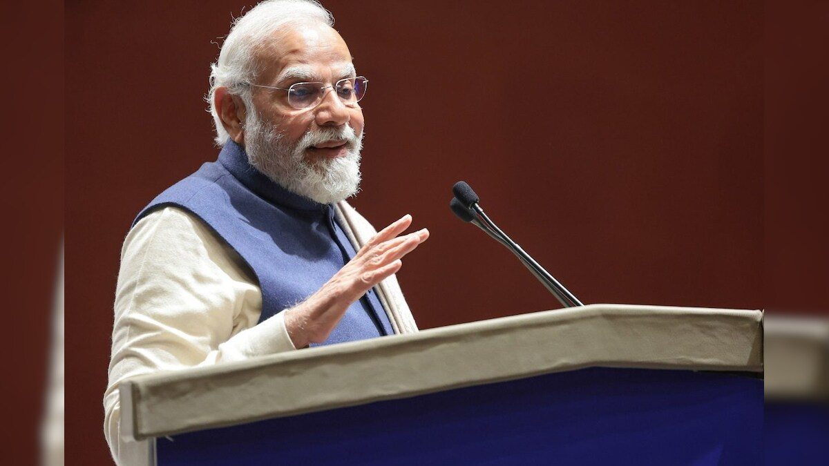 पीएम ने वाइब्रेंट गुजरात की रीजनल समिट का उद्घाटन किया: राजकोट की मारवाड़ी यूनिवर्सिटी में दो दिन का आयोजन, 22 देशों के प्रतिनिधि शामिल हुए