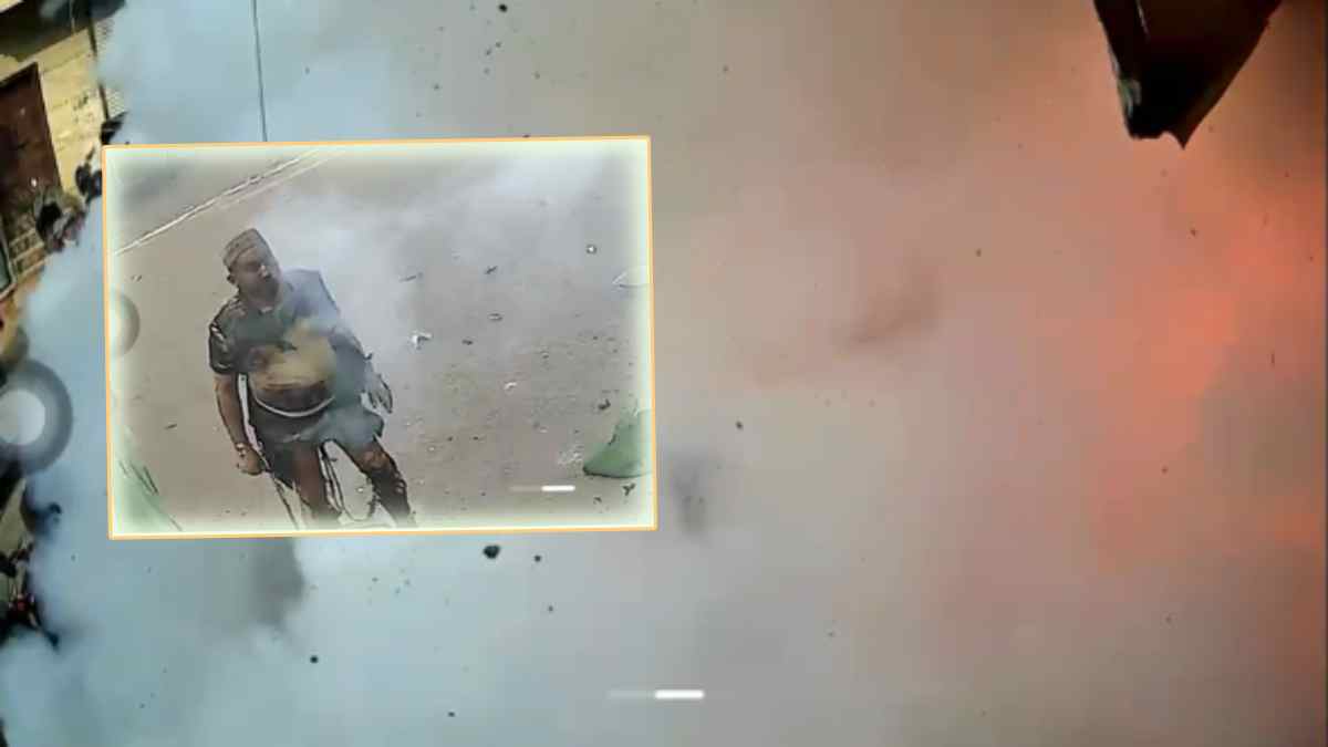 Ratlam Blast Case: विस्फोट में घायल बंदूक दुकान मालिक की मौत, अस्पताल में देर रात आया हार्ट अटैक