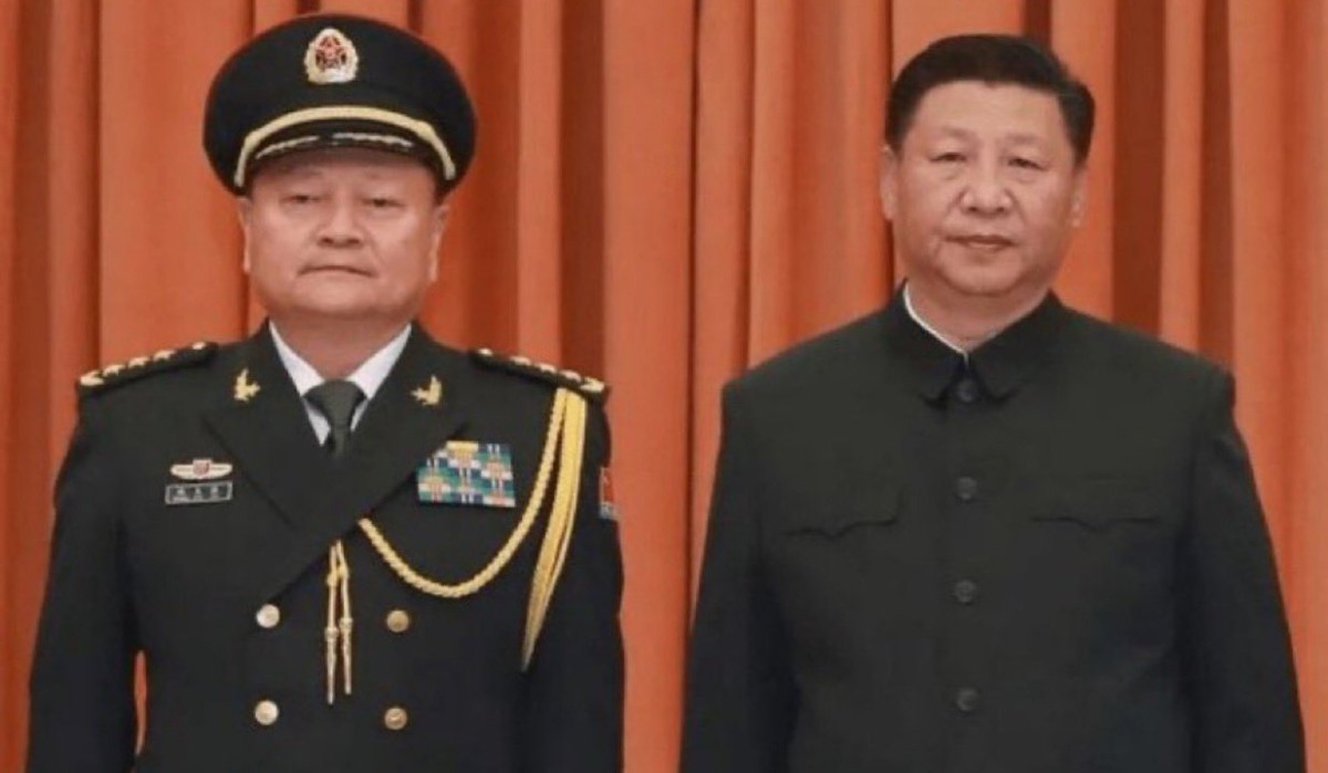चीन में तख्तापलट की कोशिश! भनक लगते ही भागे जिनपिंग, मुठभेड़ में 9 गार्ड मरे, चाइनीज लेखक के दावे से वर्ल्ड पॉलिटिक्स में मचा कोहराम