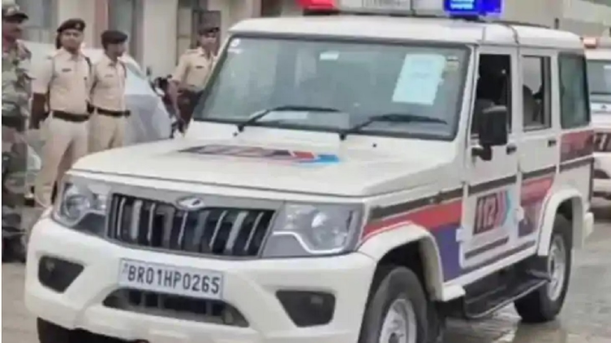 जमुई में बालू माफियाओं का तांडव: पुलिस टीम पर किया जानलेवा हमला, हवलदार गंभीर घायल, SI को घर में छिपकर बचानी पड़ी जान