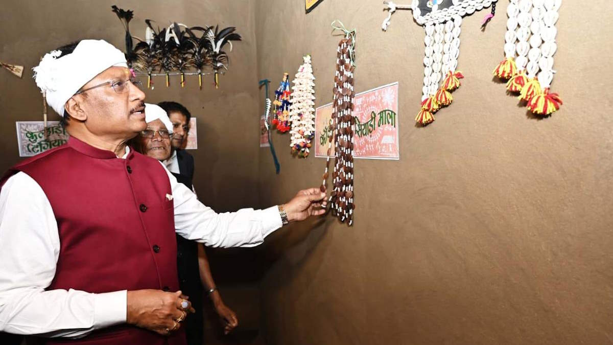 गढ़बेेंगाल घोटुल में गूंजी मांदर की थाप, मुख्यमंत्री साय ने कहा- आधुनिक घोटुल नई पीढ़ी को अपनी जड़ों से जोड़ेगा…