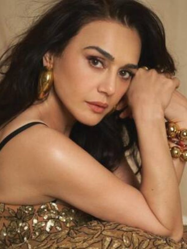 फिल्मों से दूर रहकर भी करोड़ों कमाती हैं प्रीति जिंटा, जानिए उनकी नेटवर्थ