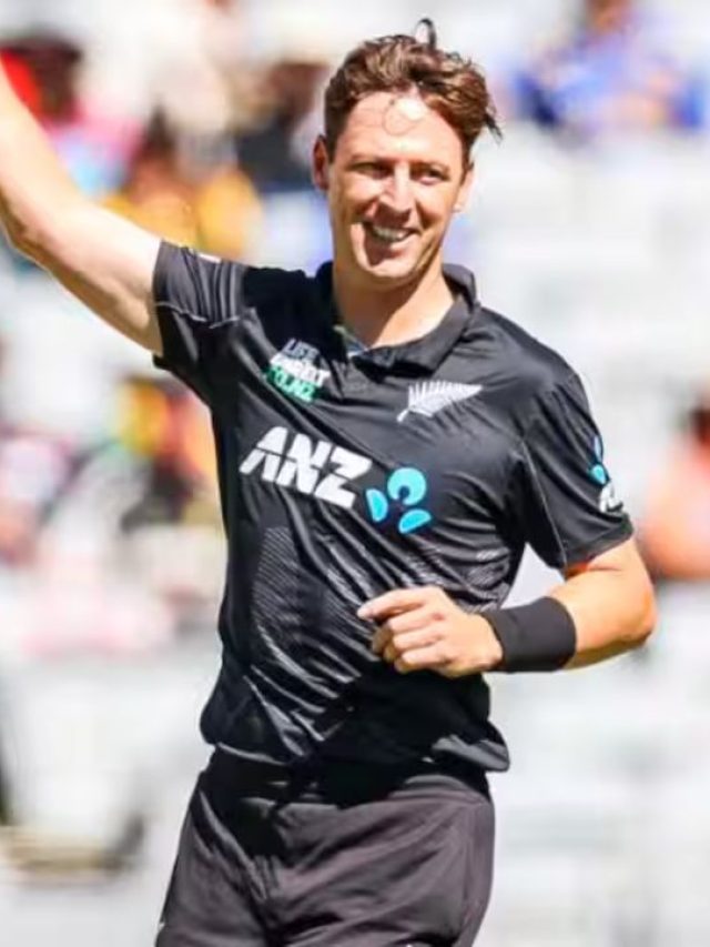 इस बॉलर को 3 ओवर में पड़ गए 67 रन, बना शर्मनाक रिकॉर्ड