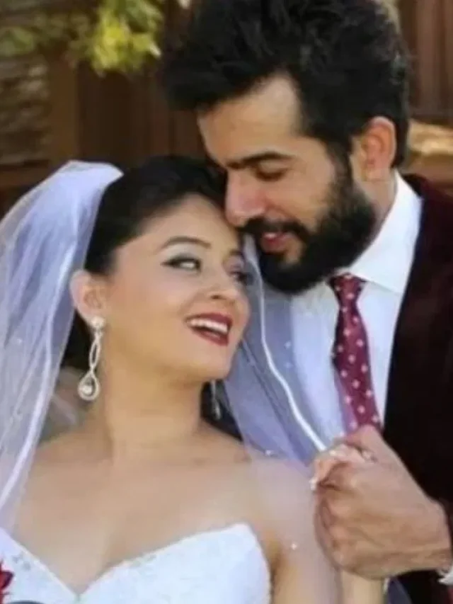 हैप्पी मैरिज से तलाक तक… बॉलीवुड की 7 फेमस जोड़ियां, जो नही बचा पाए अपनी शादी