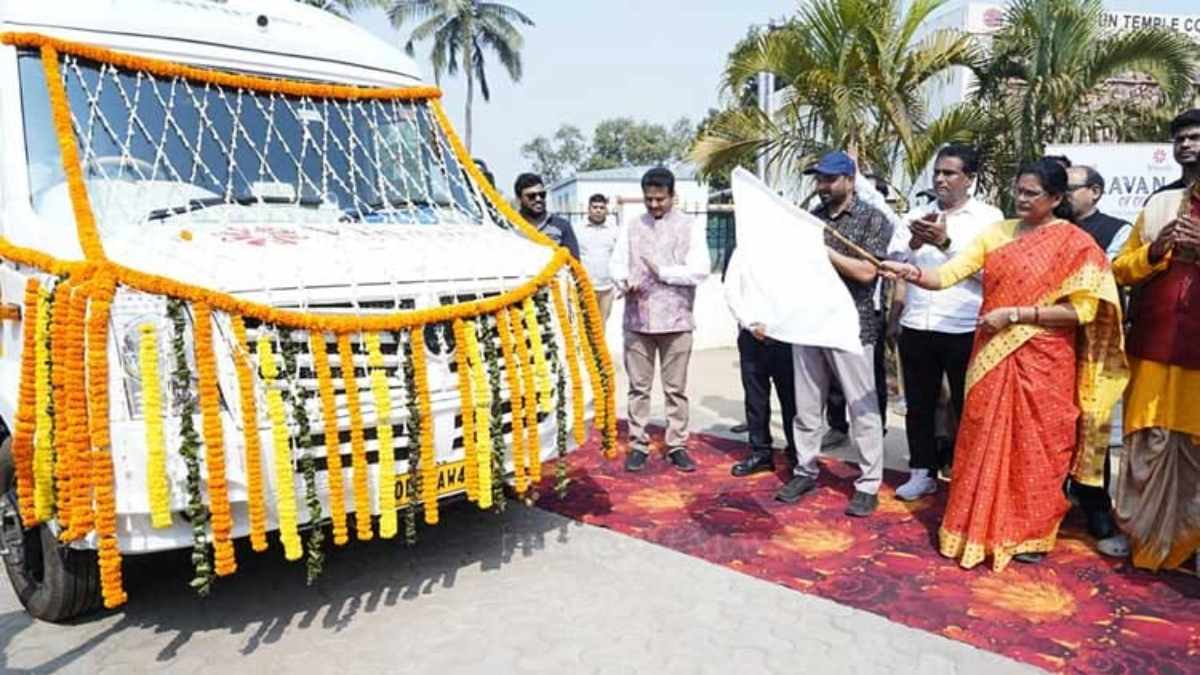 ओडिशा में पर्यटन को नई रफ्तार, उपमुख्यमंत्री प्रभाती परिडा ने पहले लग्जरी कारवां किए लॉन्च