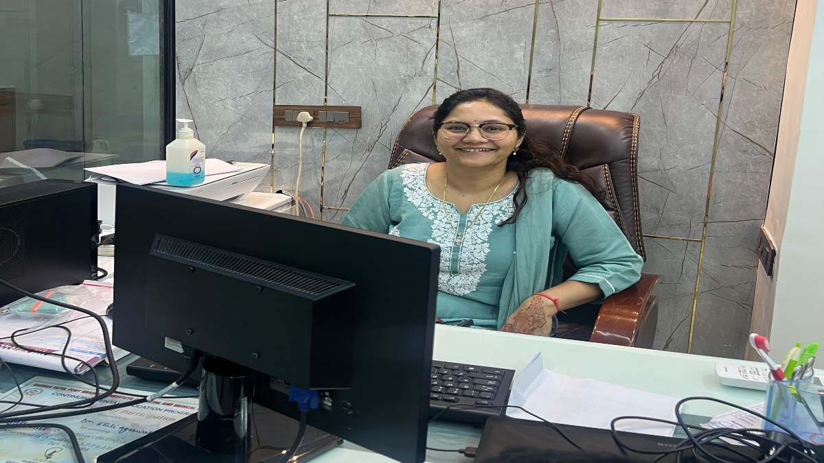 न्यूजीलैंड की नन्हीं मरीज को रायपुर में मिली नई मुस्कान, डॉ. स्तुति अग्रवाल ने संवारीं टेढ़े-मेढ़े दांतों की लकीरें …