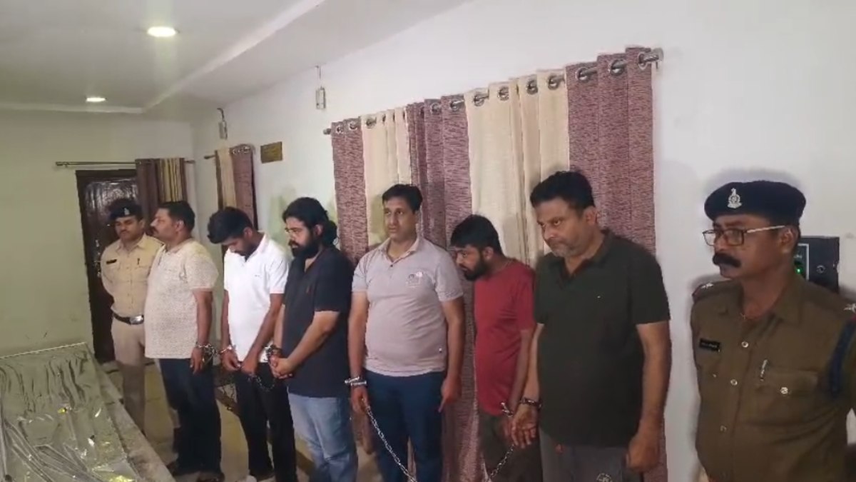 राजधानी में ऑनलाइन सट्टा का भंडाफोड़: 6 आरोपी गिरफ्तार, 37.50 लाख रुपये कैश और 3 लग्जरी कार समेत 92 लाख का माल जब्त