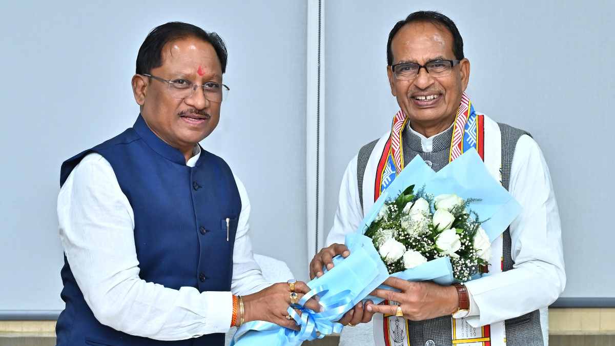 केंद्रीय मंत्री शिवराज सिंह चौहान ने की पंचायत एवं ग्रामीण विकास विभाग के कामकाज की समीक्षा, कहा- वीबीजीरामजी से विकास की बढ़ेगी रफ्तार