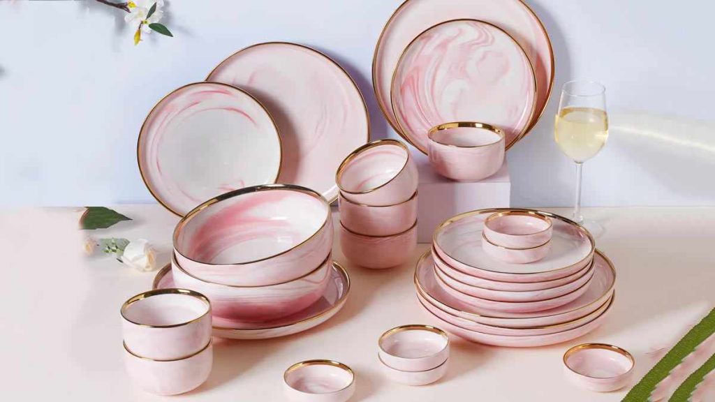 Remove Stains from Crockery