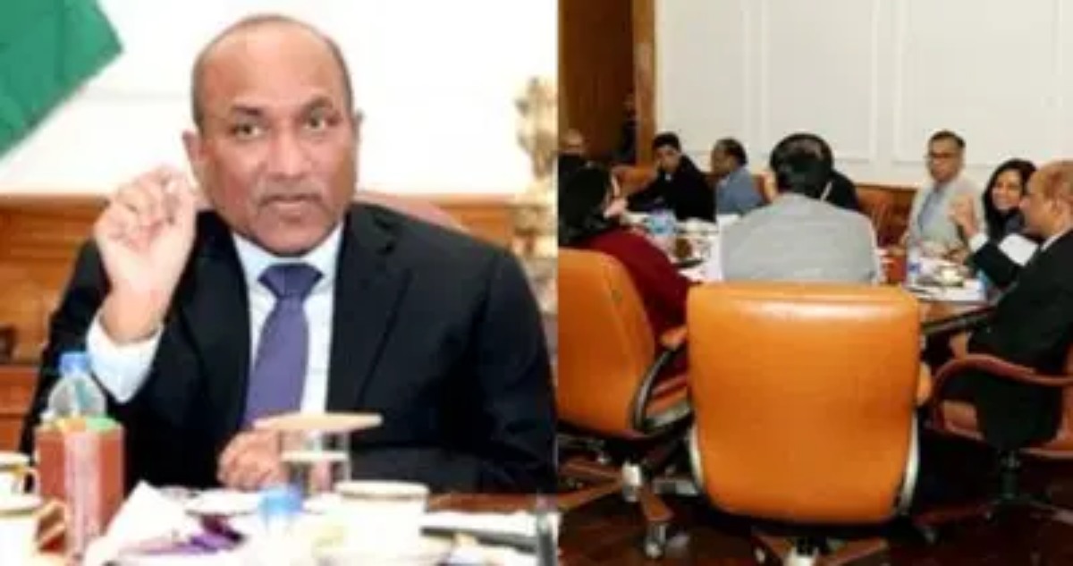 रक्षा उत्पादन को मजबूती देने के लिए मंत्रालय ने उठाया बड़ा कदम, वर्चुअल बातचीत में शिक्षा जगत के IIT के निदेशक सहित कई वरिष्ठ प्रोफेसर हुए शामिल