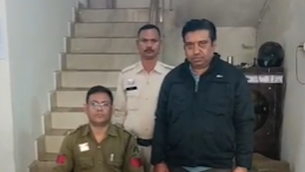 मामा का कारनामा, जिंदा जीजा को मृत बताकर फर्जी दस्तावेजों के सहारे भांजे-भांजियों को किया पुश्तैनी जायदाद से महरूम…