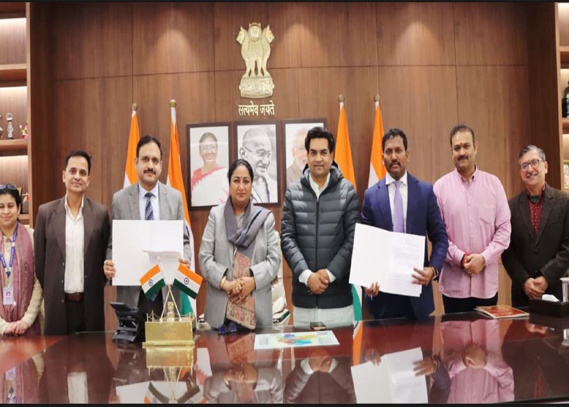 ‘भारत टैक्सी’ सहकारी मॉडल से जुड़ने वाला देश का पहला राज्य बना दिल्ली, ‘मजबूत होगी चालकों की आय’