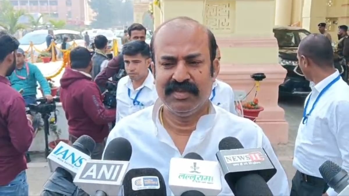 मदन साहनी का राज्यपाल अभिभाषण और महिला सशक्तिकरण पर बयान, केंद्रीय बजट व ममता बनर्जी पर प्रतिक्रिया