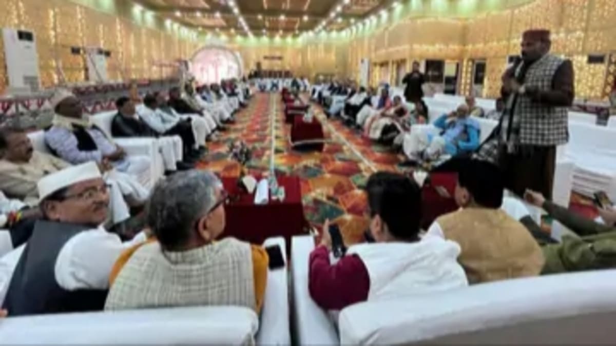 बिहार कांग्रेस में बगावत तेज, 17 मार्च को महासम्मेलन का ऐलान, प्रभारी-अध्यक्ष पर गंभीर आरोप