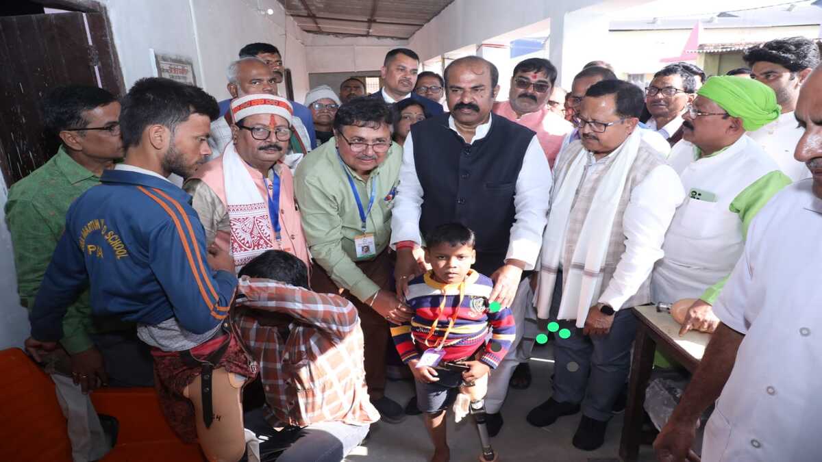 उत्तर बिहार में 47 दिव्यांगों को मिली नई जिंदगी, भारत विकास परिषद ने निःशुल्क कृत्रिम अंग वितरित किए