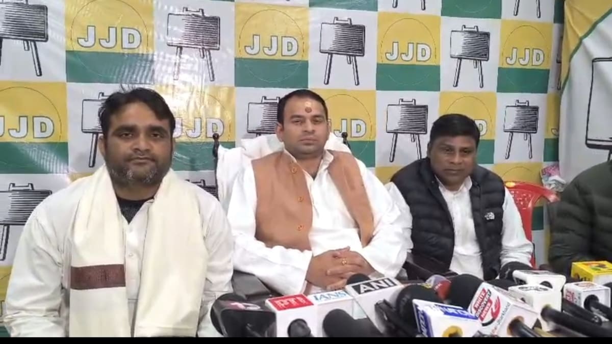 अनुष्का यादव के मां बनने पर तेज प्रताप यादव का बड़ा बयान, मेरा बच्चे से कोई संबंध नहीं, जयचंदों ने रची साजिश