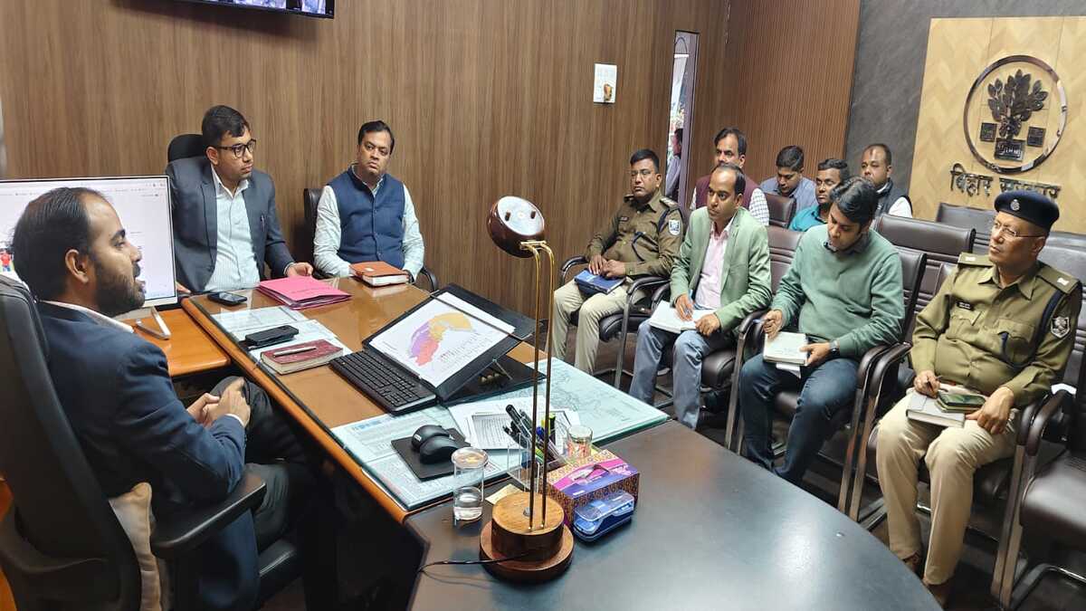 मुजफ्फरपुर में ऑटो-ई-रिक्शा पर सख्ती, निर्धारित जोन से बाहर निकले तो होगी कार्रवाई, लागू होगी QR कोड व्यवस्था