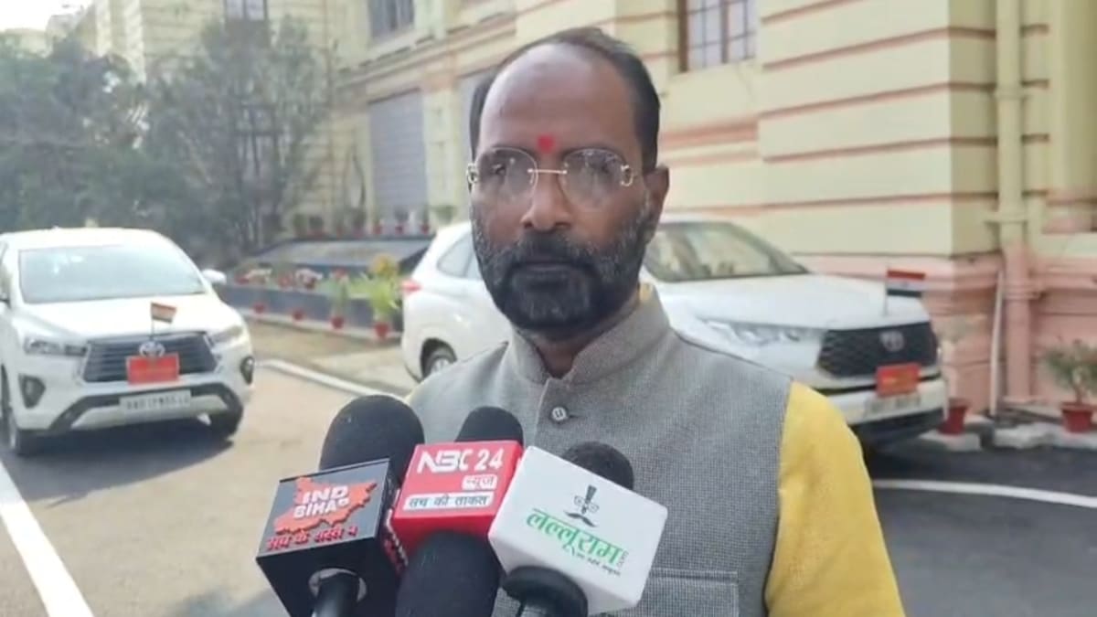 बीजेपी नेता संजय मयूख का बड़ा बयान, बोले- पाताल से भी ढूंढ निकालेंगे अपराधी, विपक्ष फैला रहा है भ्रम