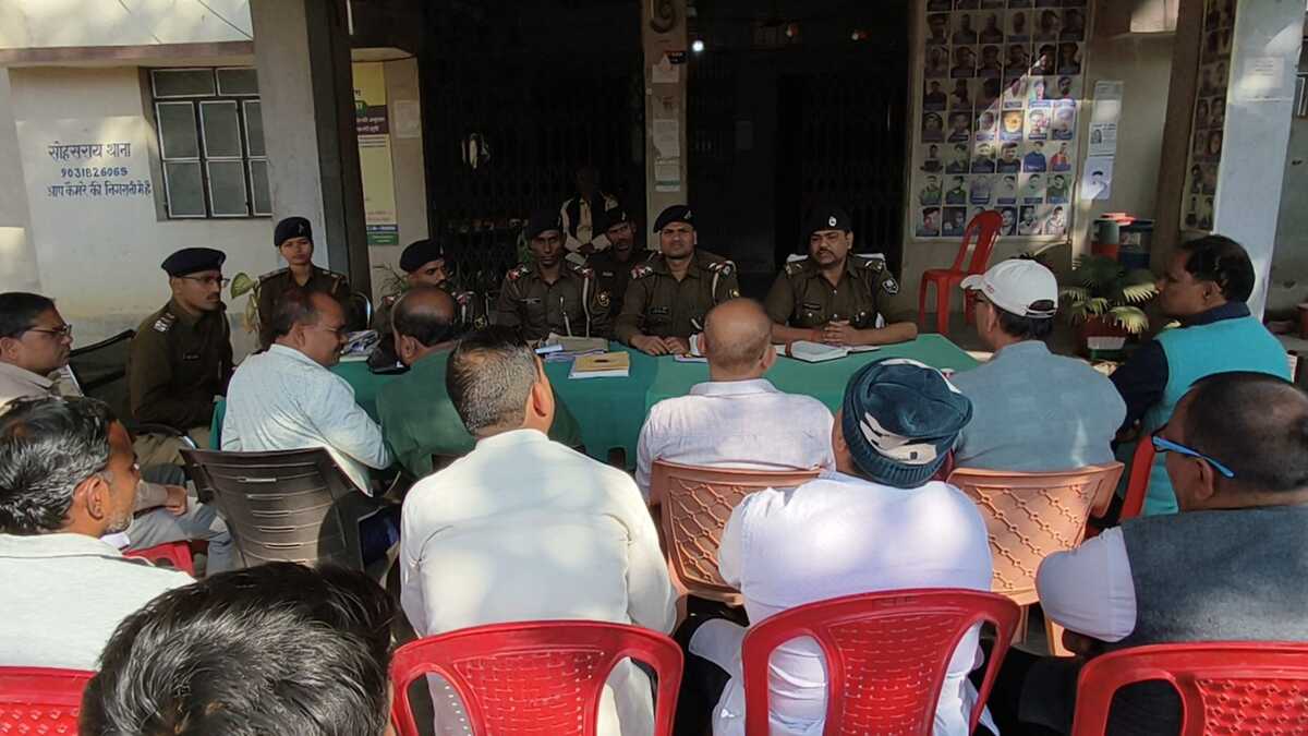 ​महाशिवरात्रि पर बिहार शरीफ में सुरक्षा सख्त, बिना लाइसेंस नहीं निकलेगी शिव बारात, DJ पर रहेगा पूर्ण प्रतिबंध