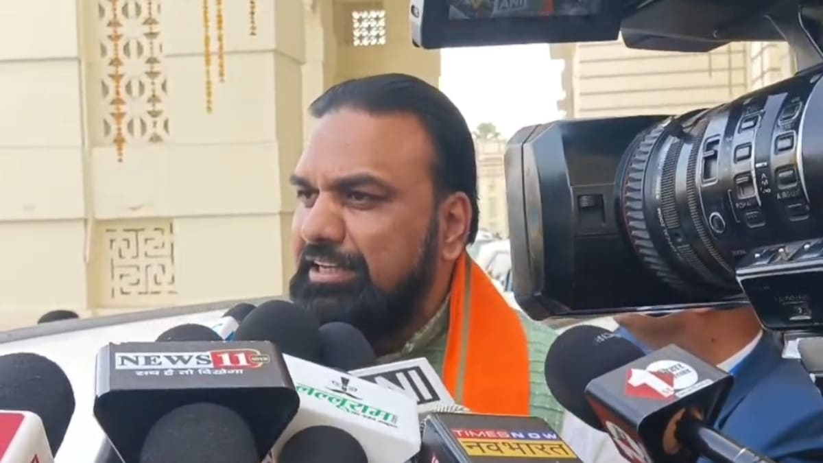 सदन के अंदर जवाब देने को तैयार सरकार, पर विरोधी क्यों हैं बाहर? डिप्टी सीएम सम्राट चौधरी का बड़ा बयान