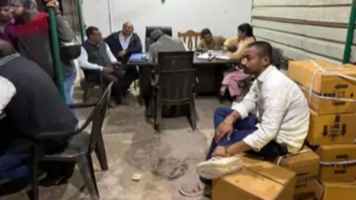 ​पटना में नशीली दवाओं के बड़े रैकेट का भंडाफोड़, 19 लाख का स्टॉक जब्त, 4 पर केस दर्ज