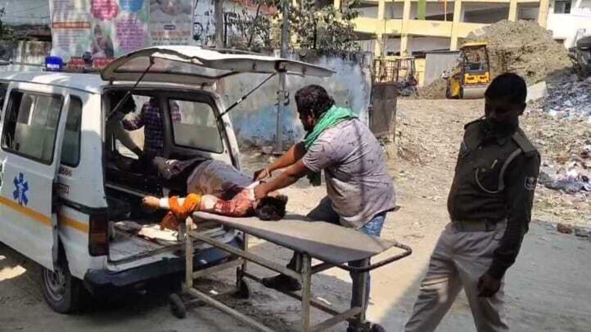 वैशाली हत्याकांड ने उड़ाए पुलिस के होश, अपराधियों के बेखौफ हौसले, हत्या के बाद थाने के पास फेंका शव, जांच जारी