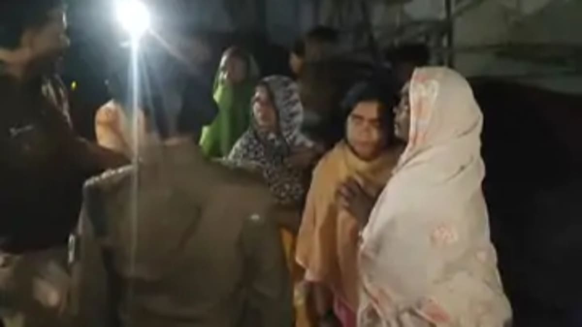 मुजफ्फरपुर में सनसनी: बोरे में मिला 9 वर्षीय मासूम का शव, हत्या की आशंका से इलाके में खौफ, जांच में जुटी पुलिस