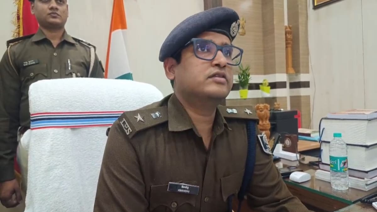 ​सहरसा पुलिस का बड़ी कार्रवाई, 5 लाख की हेरोइन के साथ 5 तस्कर गिरफ्तार, कार और बुलेट भी जब्त