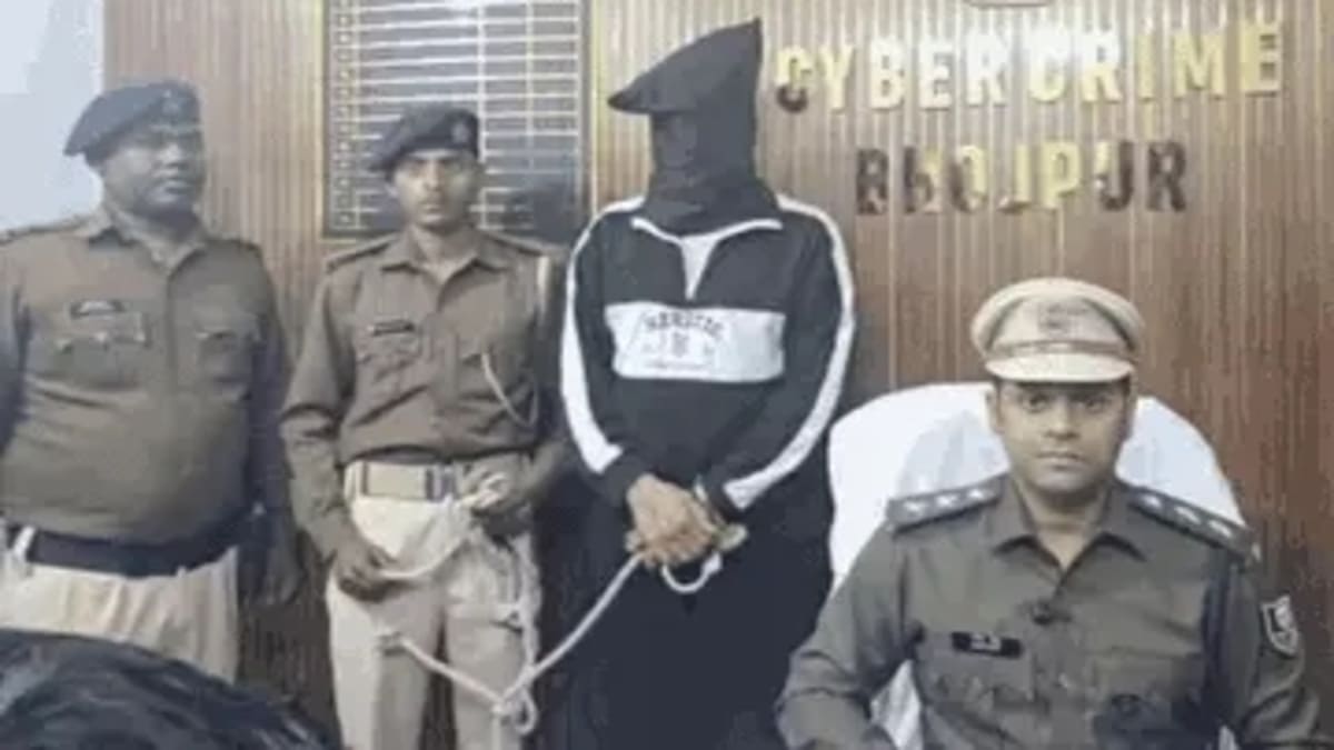 ​डिजिटल अरेस्ट का डर दिखाकर डॉक्टर से 19 लाख की ठगी, मास्टरमाइंड दिल्ली से गिरफ्तार