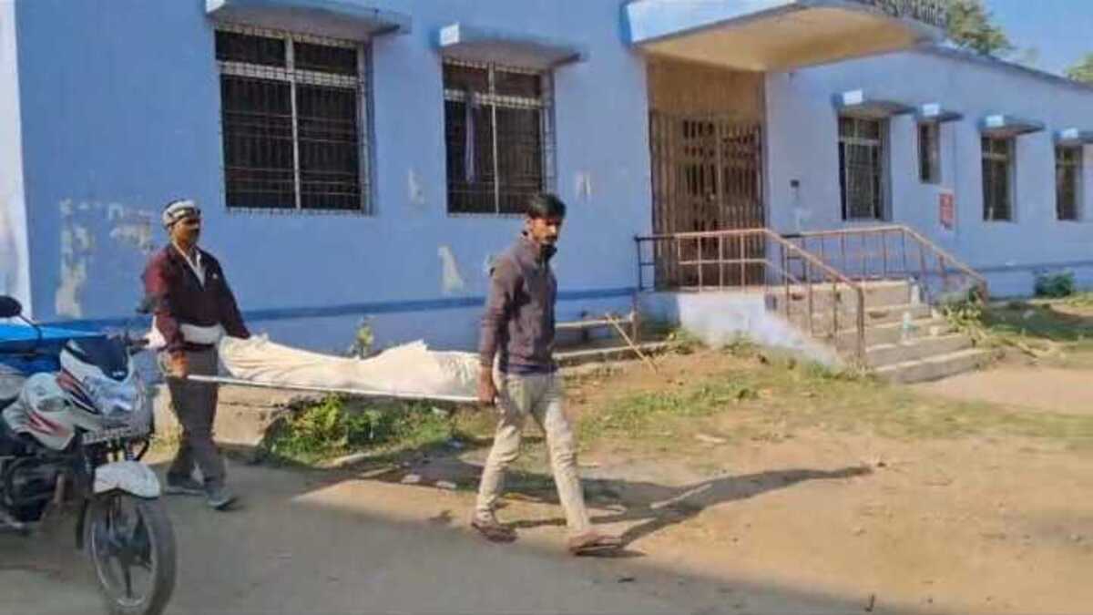 बारात से लौटने के दौरान होम्योपैथिक चिकित्सक की सड़क दुर्घटना में मौत, बाइक और टेंपो की टक्कर में हुआ हादसा