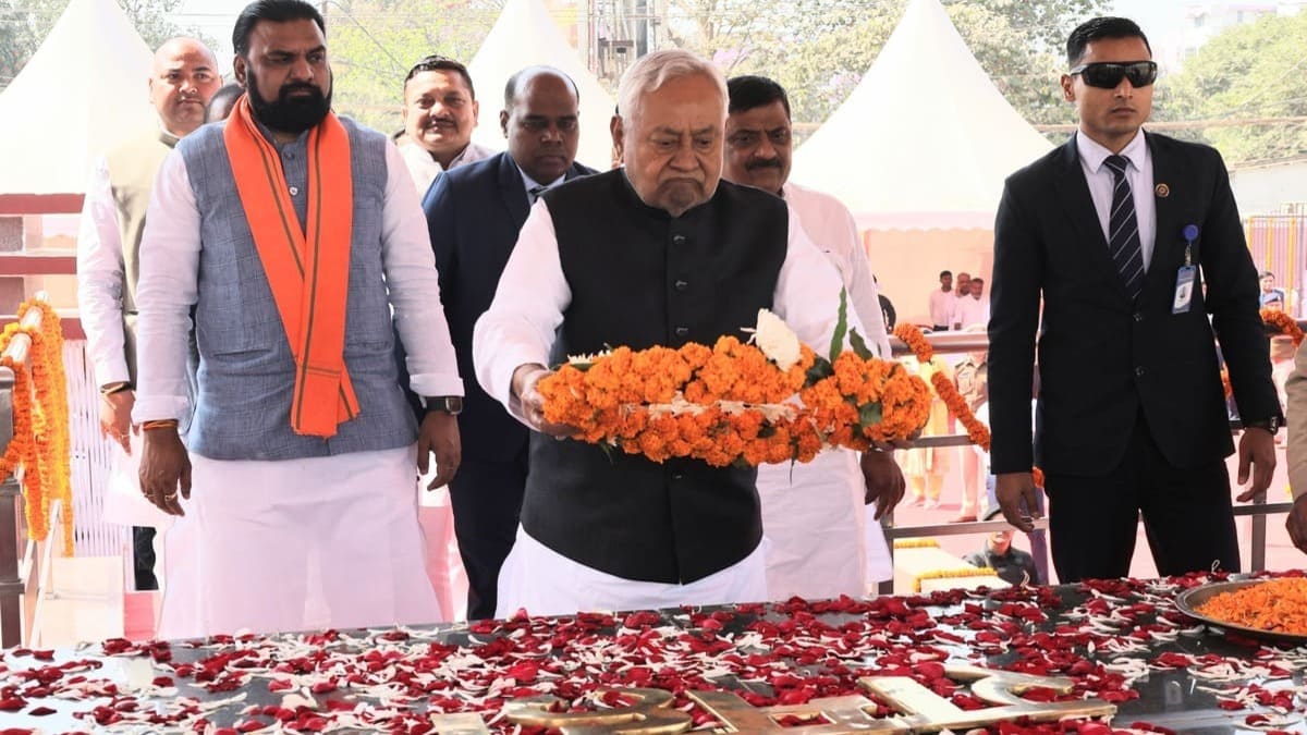 देशरत्न प्रथम राष्ट्रपति डॉ. राजेंद्र प्रसाद को सीएम ने किया नमन, विकास कार्यों के निरीक्षण में सख्त दिखे नीतीश, बिहार में 500 करोड़ के निवेश से खुलेगा रोजगार का रास्ता