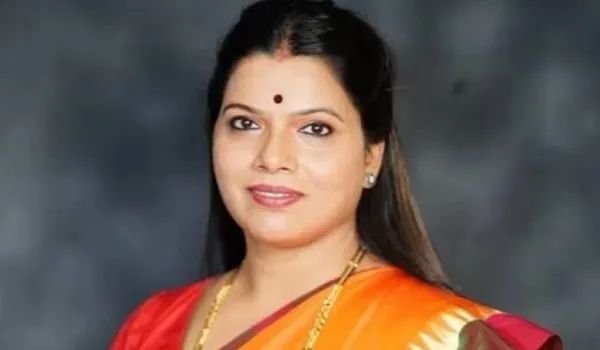 ‘मुंबई का रंग भगवा है, भगवा ही रहेगा’, मेयर बनने से पहले रितु तावड़े का बड़ा बयान, बोलीं- मुंबई को रोहिंग्या मुक्त बनाएंगे