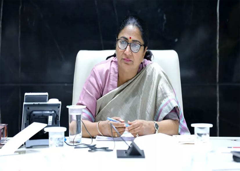 जनकपुरी हादसे के बाद एक्शन मोड में सरकार, खुदाई कार्यों को लेकर CM रेखा गुप्ता ने दिए सख्त निर्देश