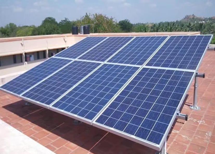 दिल्ली में सौर बिजली का नया मॉडल: अब उपभोक्ता आपस में खरीद-बिक्री कर सकेंगे बिजली, DERC की मंजूरी