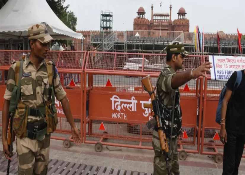 दिल्ली समेत कई शहरों में आतंकी हमले का अलर्ट, लाल किला और मंदिर निशाने पर, धमाके की साजिश रच रहा लश्कर-ए-तैयबा