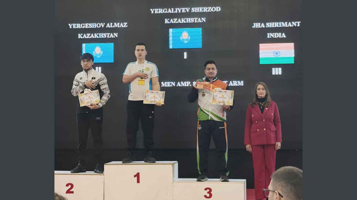 World Para-Armwrestling Cup 2026: भारत के आर्म रेसलर श्रीमंत झा ने जीता ब्रॉन्ज, शहीद जवानों को समर्पित किया मेडल