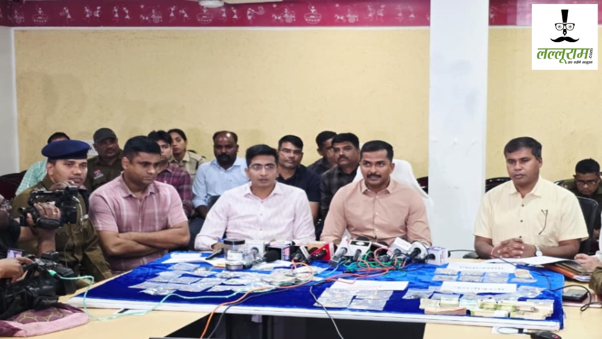 चोरों पर पुलिस का शिकंजा : चोरी के अलग-अलग मामलों में 7 गिरफ्तार, 28 लाख का माल जब्त