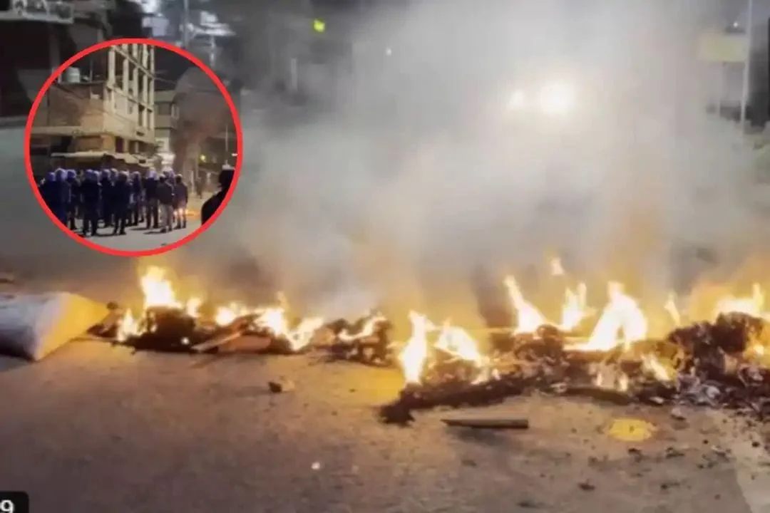 मणिपुर में नए डिप्टी सीएम का शुरू हुआ विरोध: प्रदर्शनकारियों ने सुरक्षाबलों को बैरक में धकेलने की कोशिश की, टायर जलाए, पत्थरबाजी की