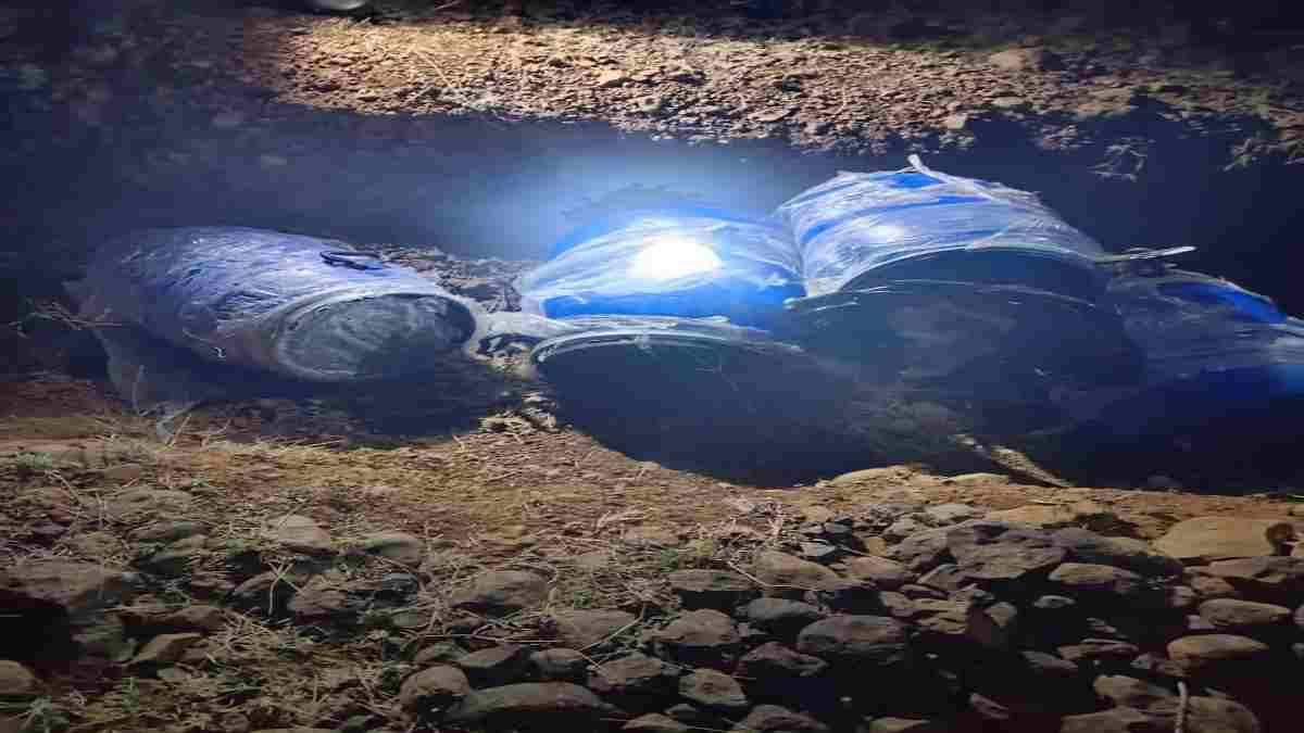 राजगढ़ में ड्रग माफिया पर डबल वार: 5 करोड़ का एमडी केमिकल जंगल से बरामद, 2 दिन पहले पकड़ी थी 4 करोड़ की फैक्ट्री