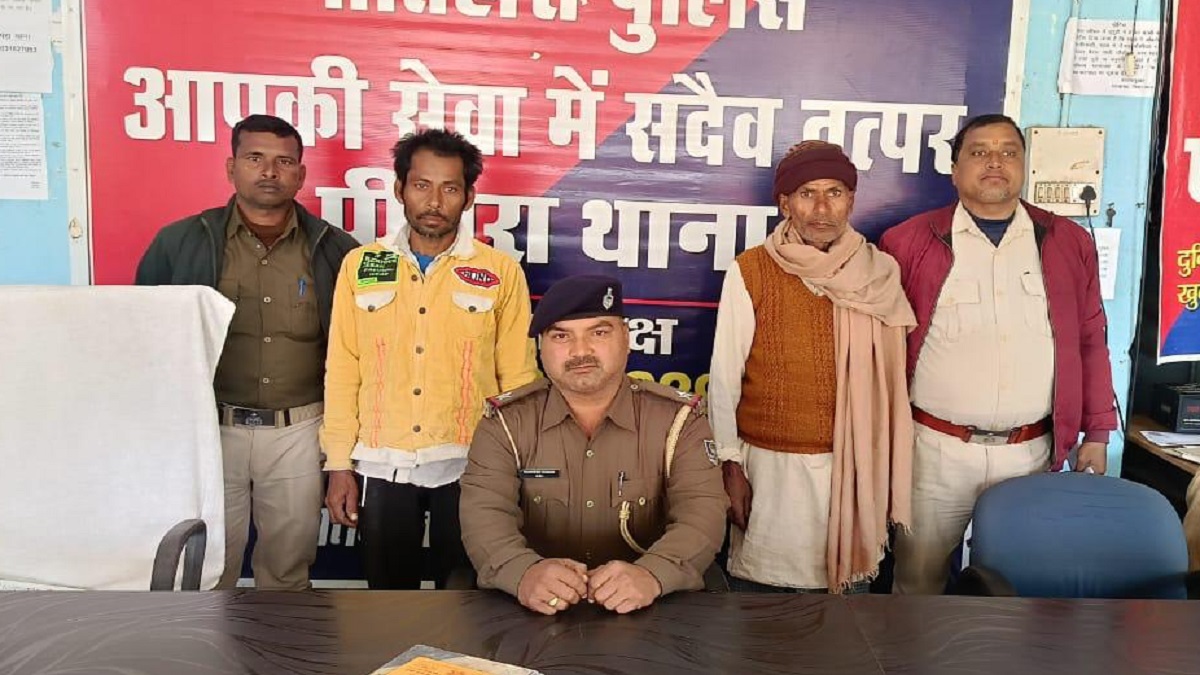 Bihar Crime: मोतिहारी पुलिस को मिली बड़ी सफलता, हत्या के प्रयास मामले में दो अभियुक्तों को किया गिरफ्तार