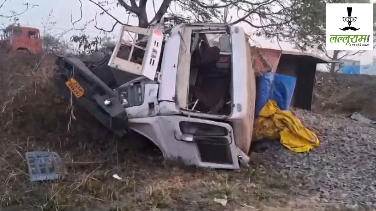 Odisha Accident News : शादी से लौट रहे पुलिसकर्मियों की बोलेरो को ट्रेलर ने मारी टक्कर, हादसे में 5 की मौत, 3 गंभीर रूप से घायल
