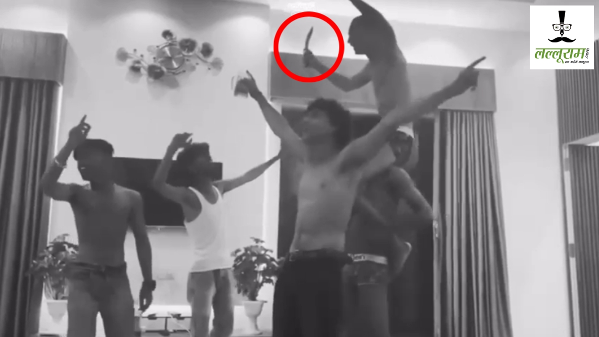 Raipur News : बर्थडे पार्टी में हथियार लहराते बदमाश युवकों ने किया डांस, VIDEO VIRAL